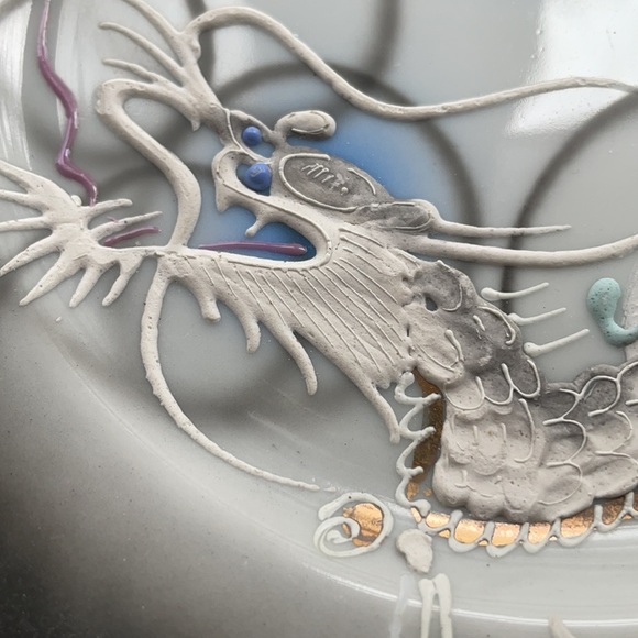 Gorgeous Japanese Moriage Dragonware plate set, unmarked, vintage, gold trim - Picture 4 of 7